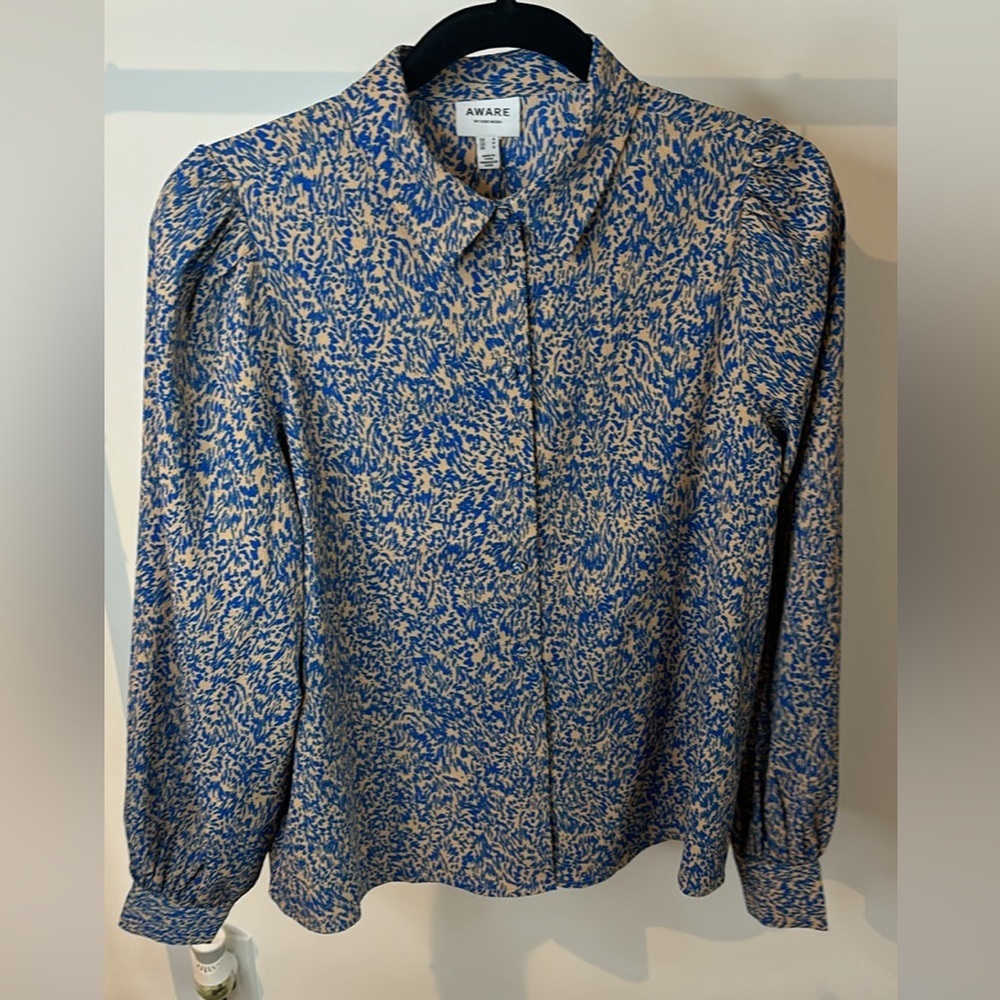 Brand New Vero Moda Blouse (No Tag) – Size Small !